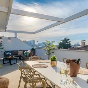lux-attic.hotelinveneto.com/